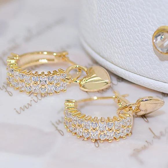 ❤️14k gold diamond earrings❤️ - Picture 2 of 9